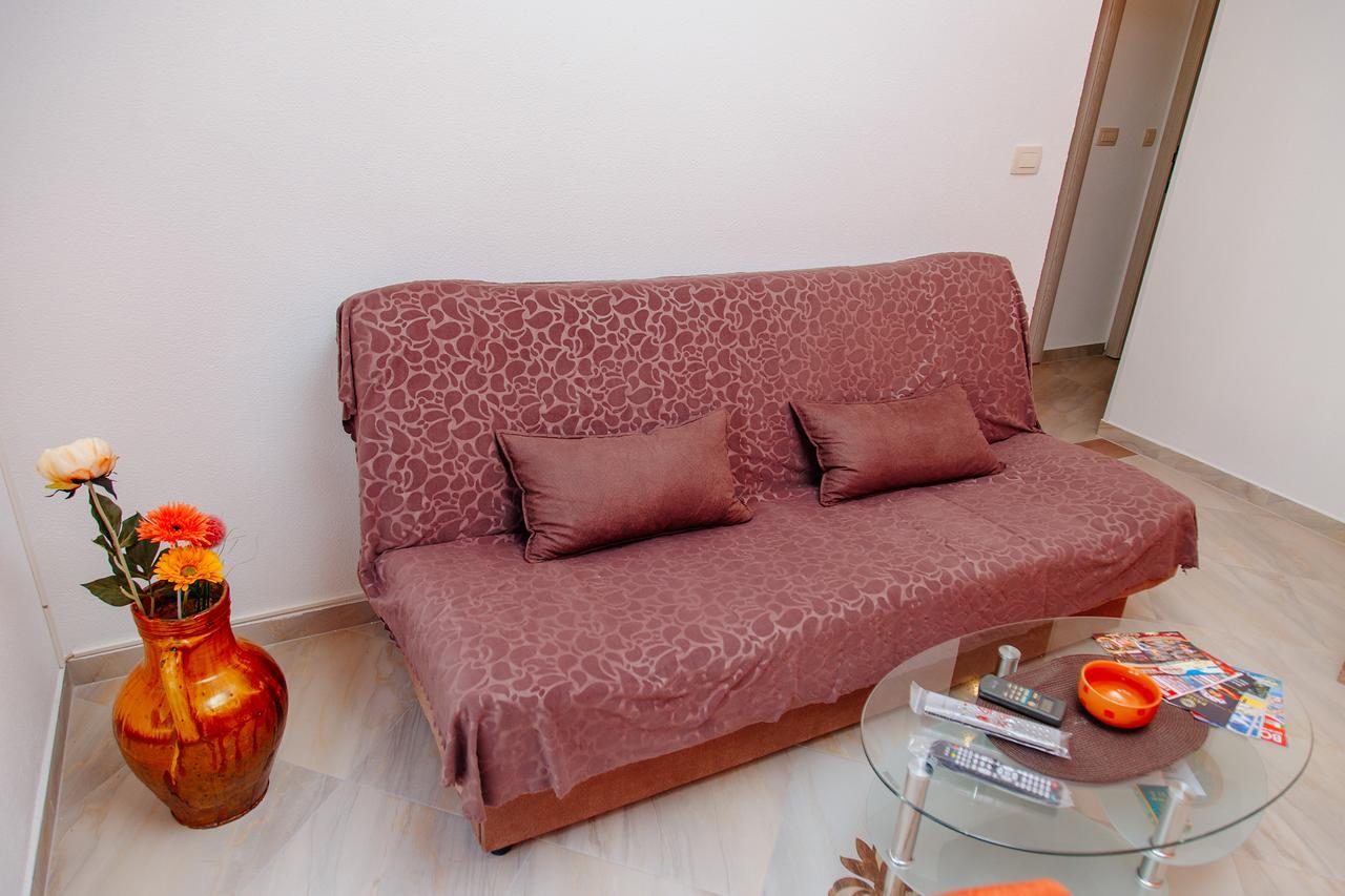 Apartmani Mozaici Risan Buitenkant foto